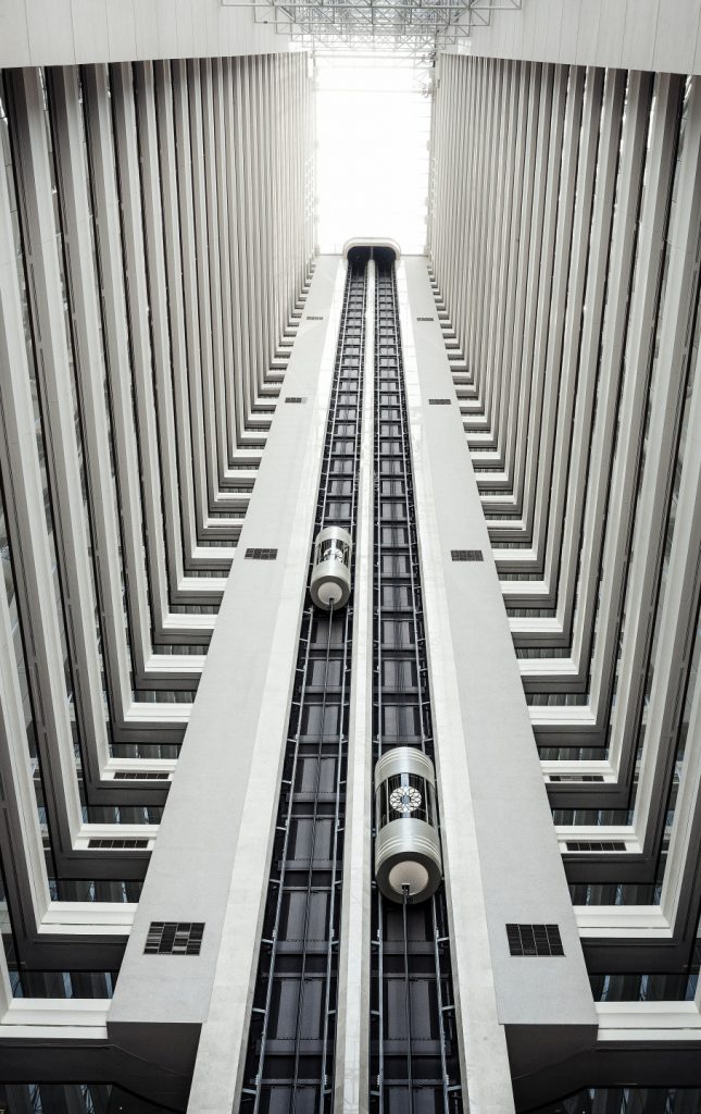 dusit-thani-abu-dhabi_facilities_lobby_entrance